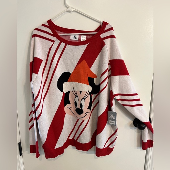 Disney Sweaters - Women’s size XL NWT Oversized Disney Minnie Mouse Holiday Sweater